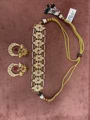 Kundan set