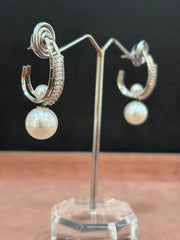 Fashion earrings