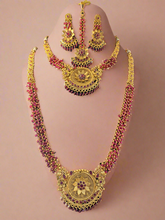 Exquisite Gold and Ruby Temple Jewelry Set