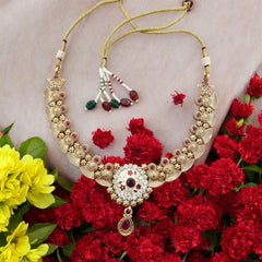 Exquisite handcrafted jewelry set with matching earrings