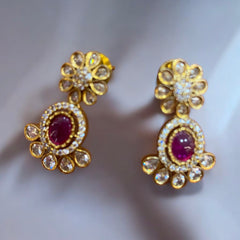 Elegant Ruby and Gold-Plated Floral Necklace Set