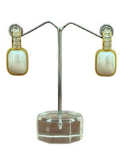 Fashion earrings