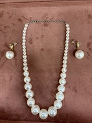 Pearl Necklace Set