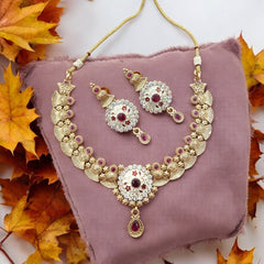 Exquisite handcrafted jewelry set with matching earrings