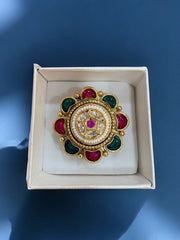 Ethnic ring