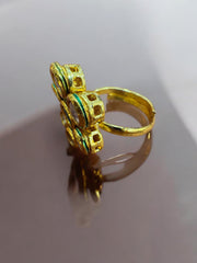 Ethnic ring