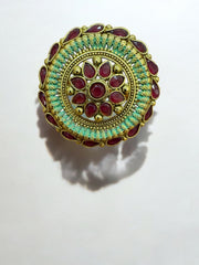 Ethnic ring