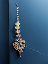 Elegant Kundan Maang Tikka - Traditional Ethnic Jewelry