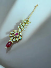 Exquisite Kundan Maang Tikka with Pearl & Red Stone Accents
