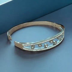 Stylish Silver-Tone Open Bangle Bracelet - Chic & Minimalist Design