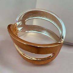 Stunning two-tone design combining gold and silver finishes for a luxurious, contemporary look