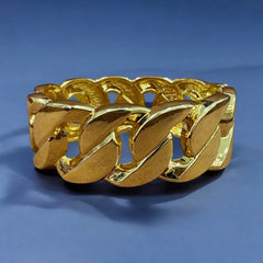 Luxury Gold Cuban Link Bracelet – Bold & Elegant Statement Piece