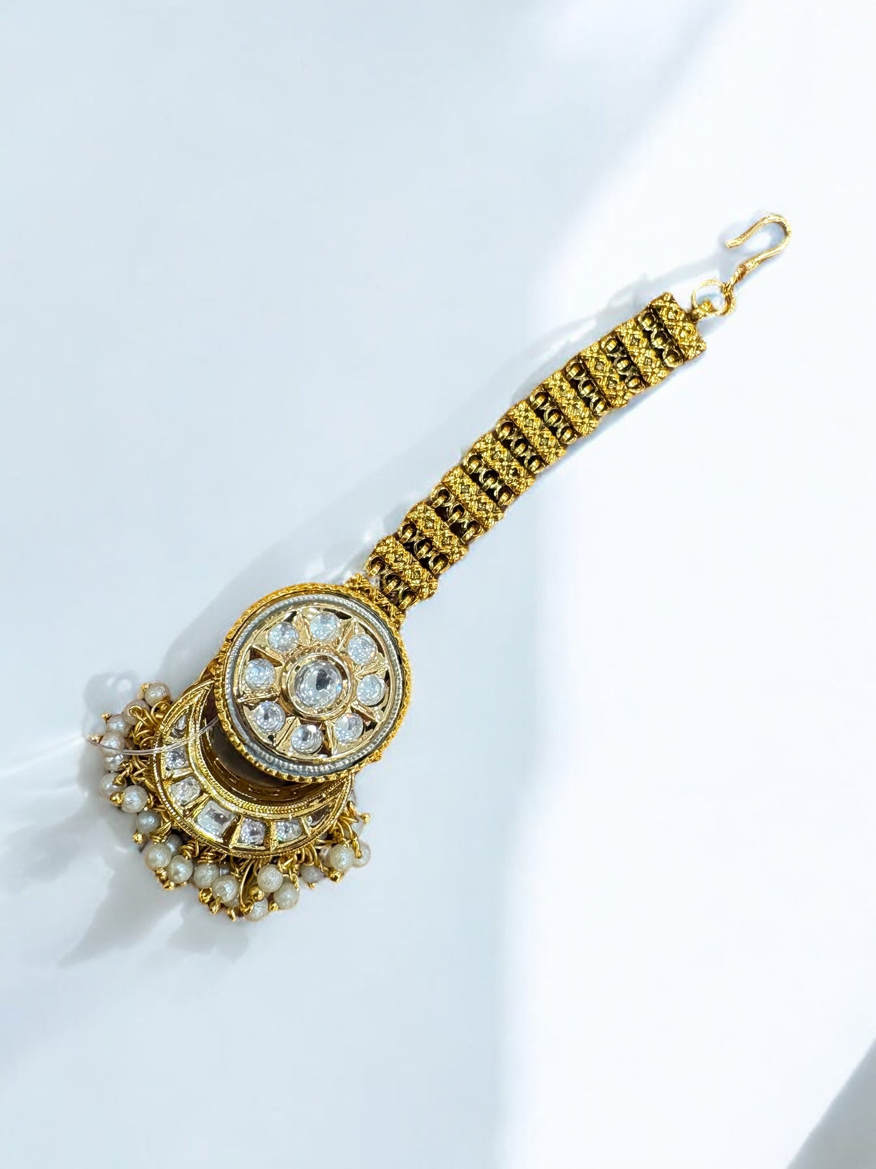 Kundan tikka