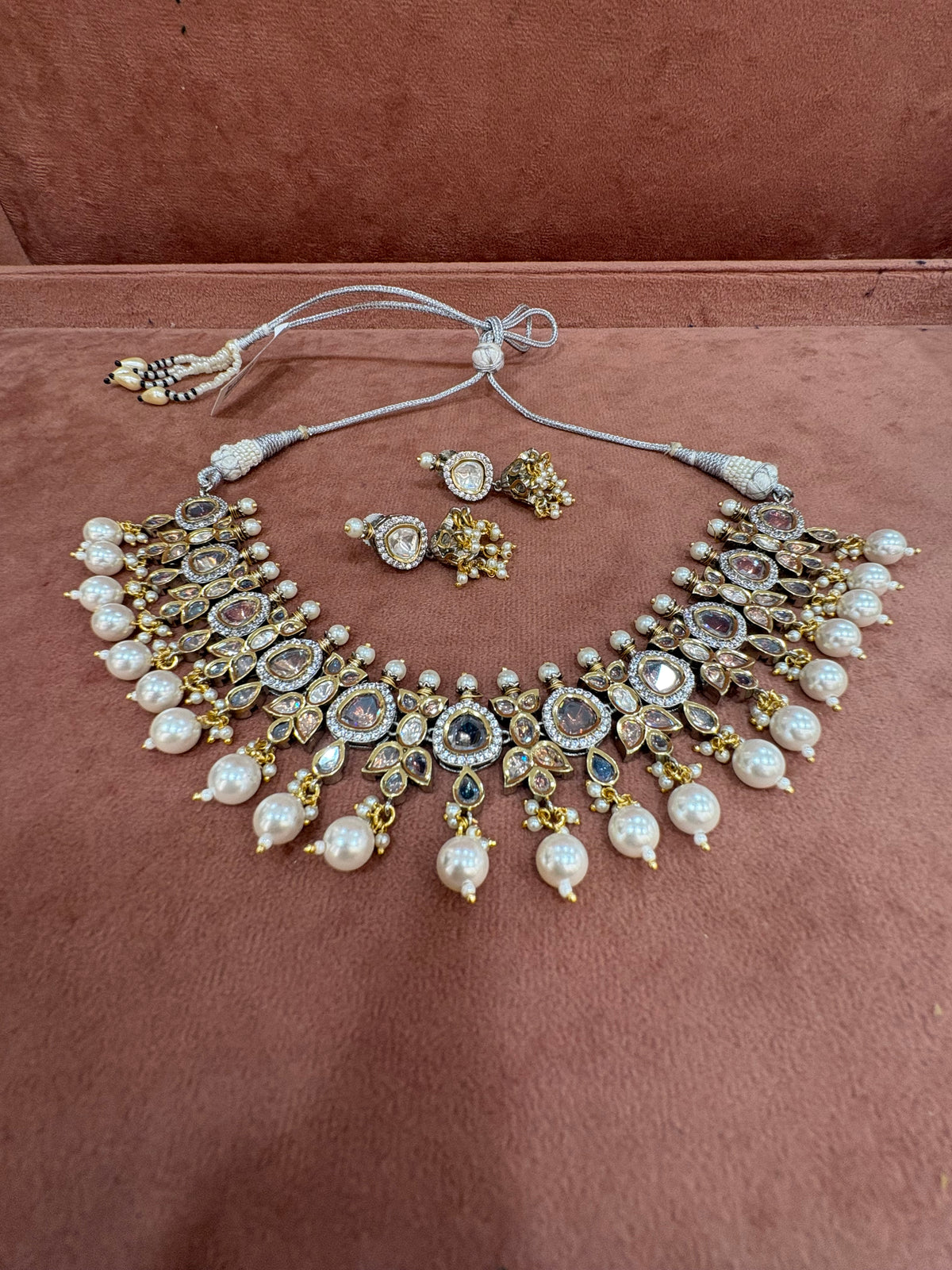 Kundan set
