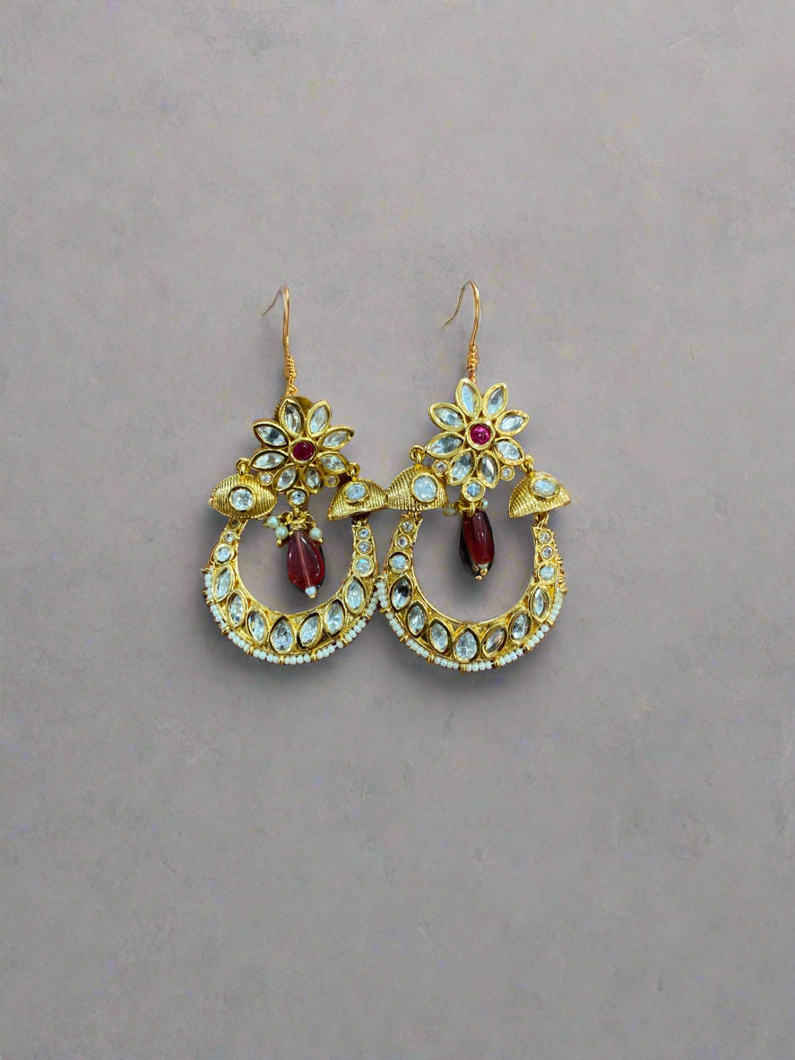 Elegant Gold-Plated Choker Necklace with Matching Earrings