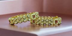 Elegant Kundan Bangles - Timeless Beauty & Craftsmanship