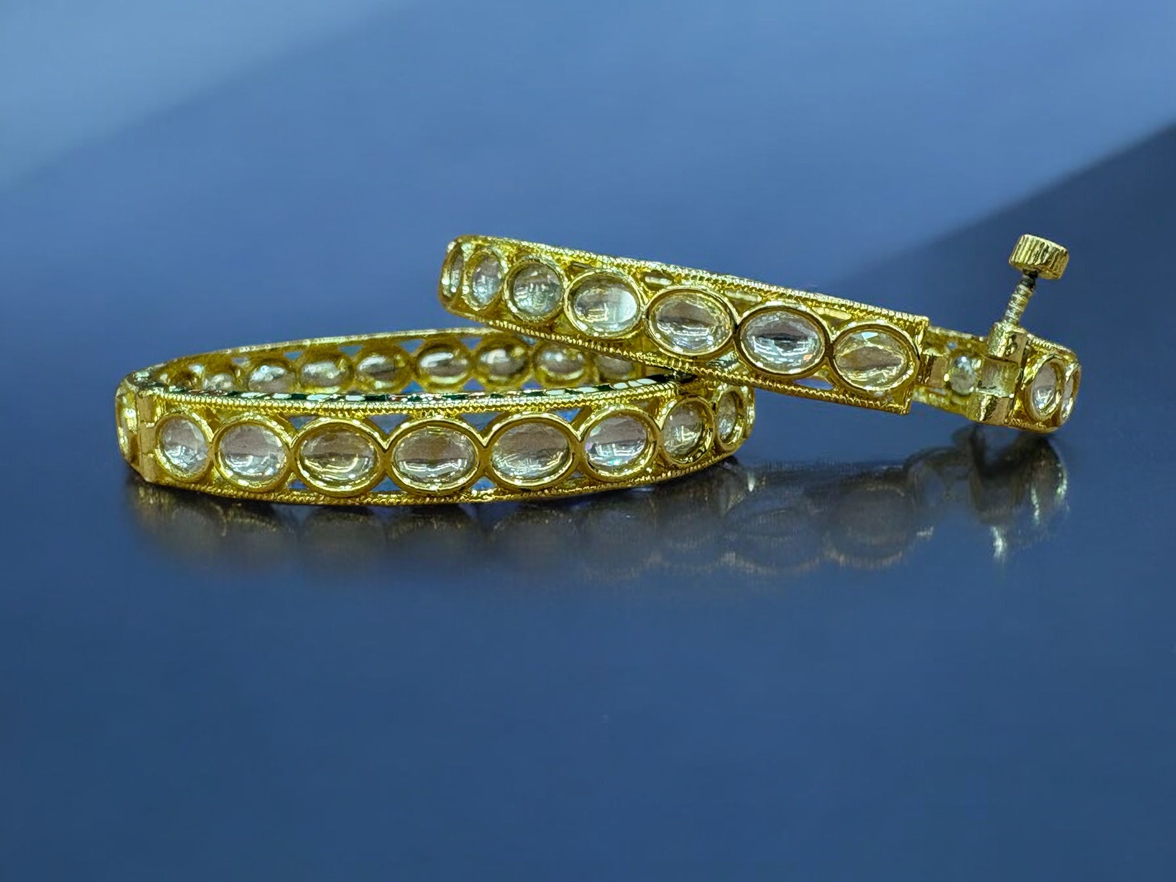 Classic Kundan Bangles with Screw Lock - Timeless Elegance