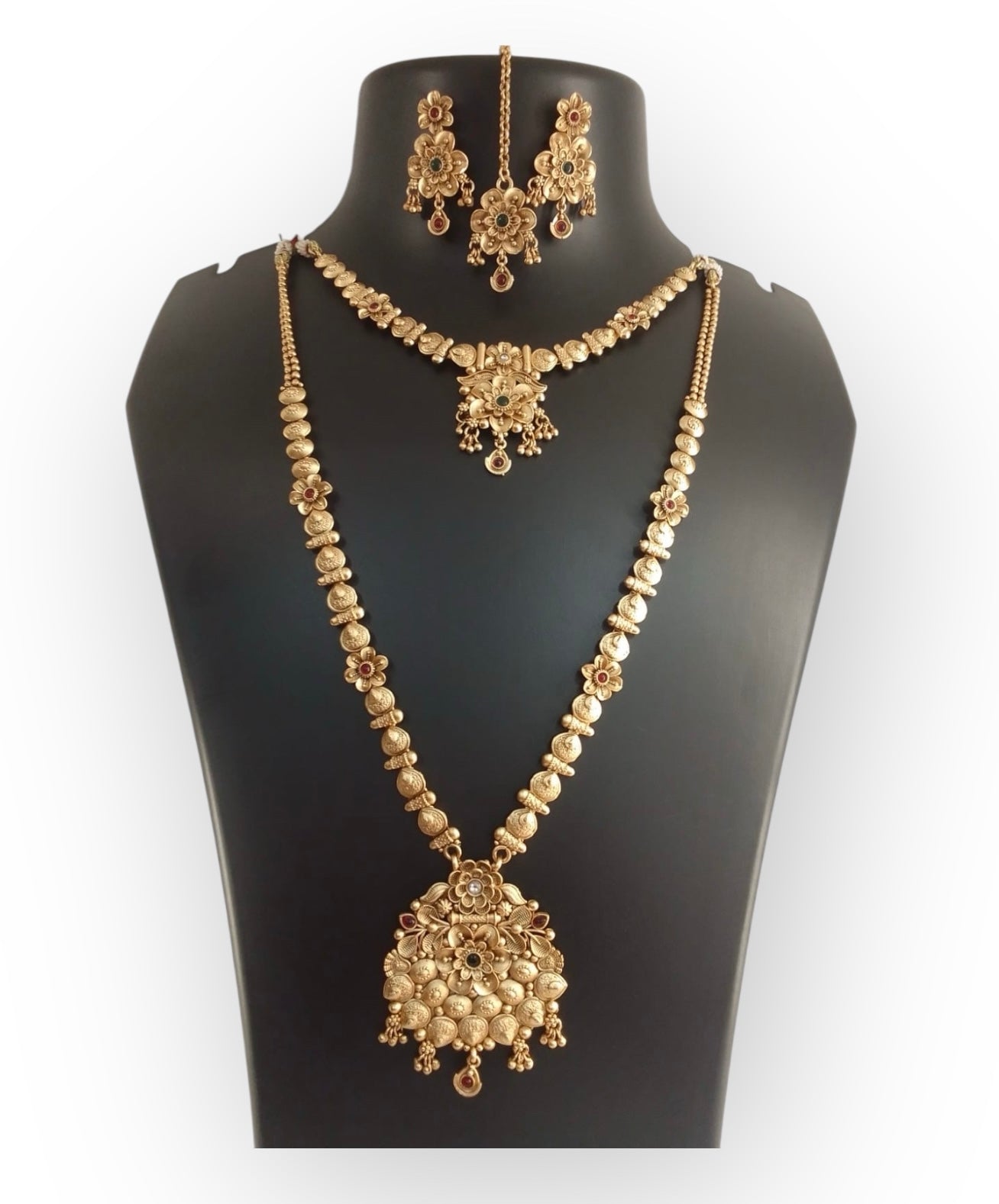 Traditional Antique Gold Necklace Set