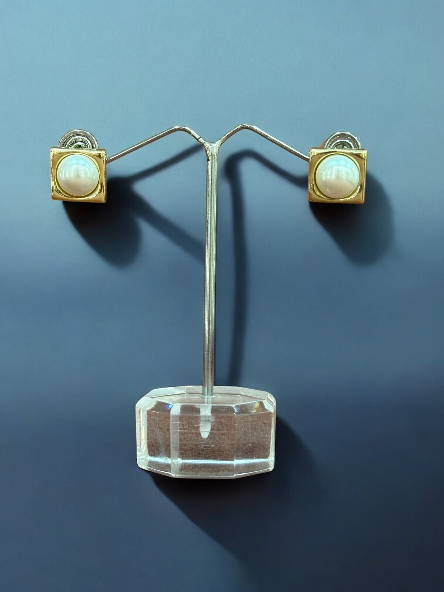 Elegant Gold-Toned Square Stud Earrings with Pearl Accent