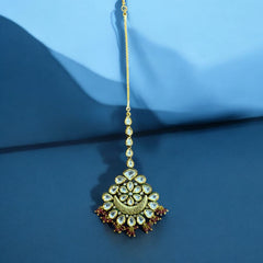Elegant Kundan Maang Tikka with Crescent Moon Design