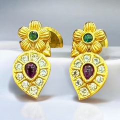 Elegant Traditional Necklace Set with Earrings