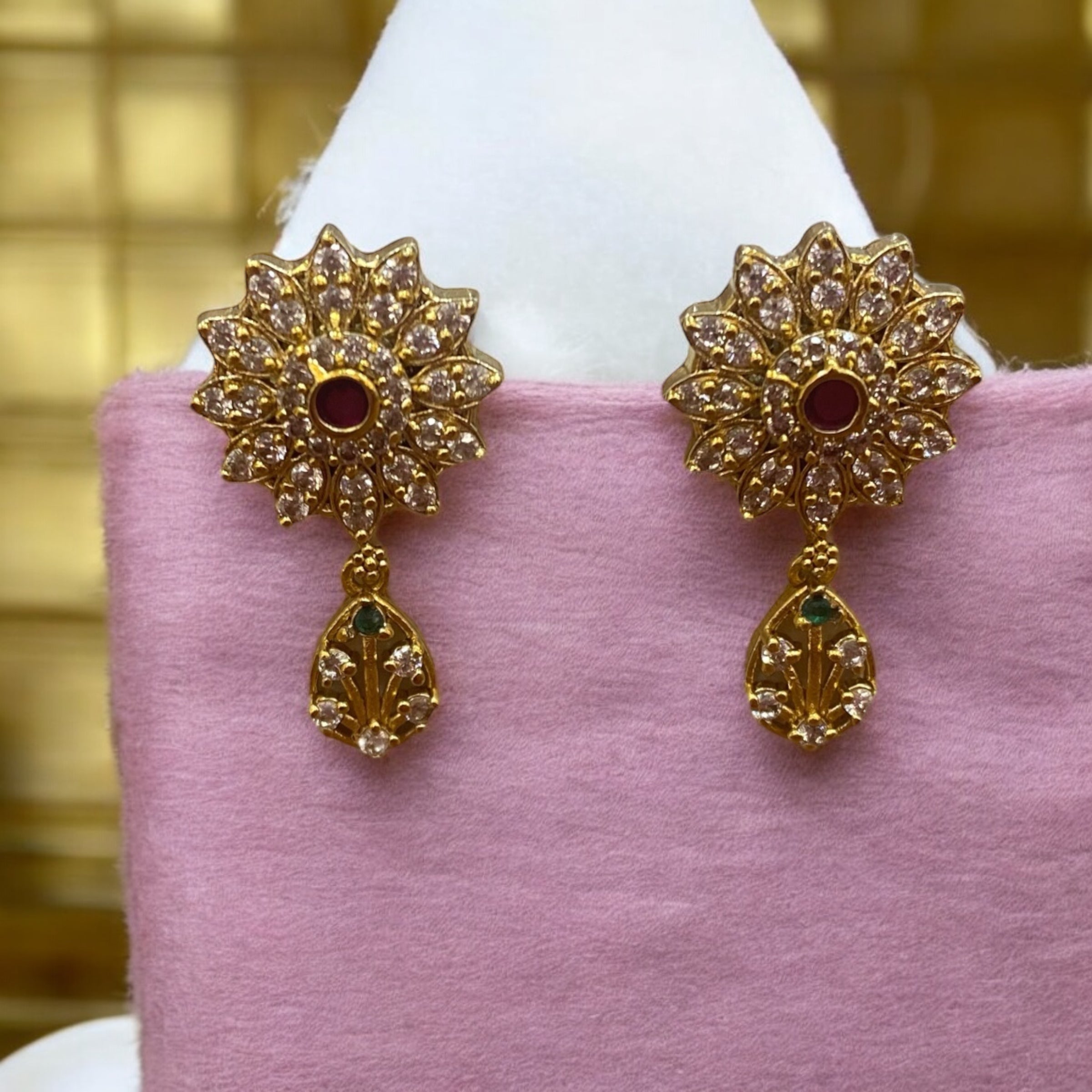 Elegant Gold-Plated Floral Necklace Set with White and Ruby Accents