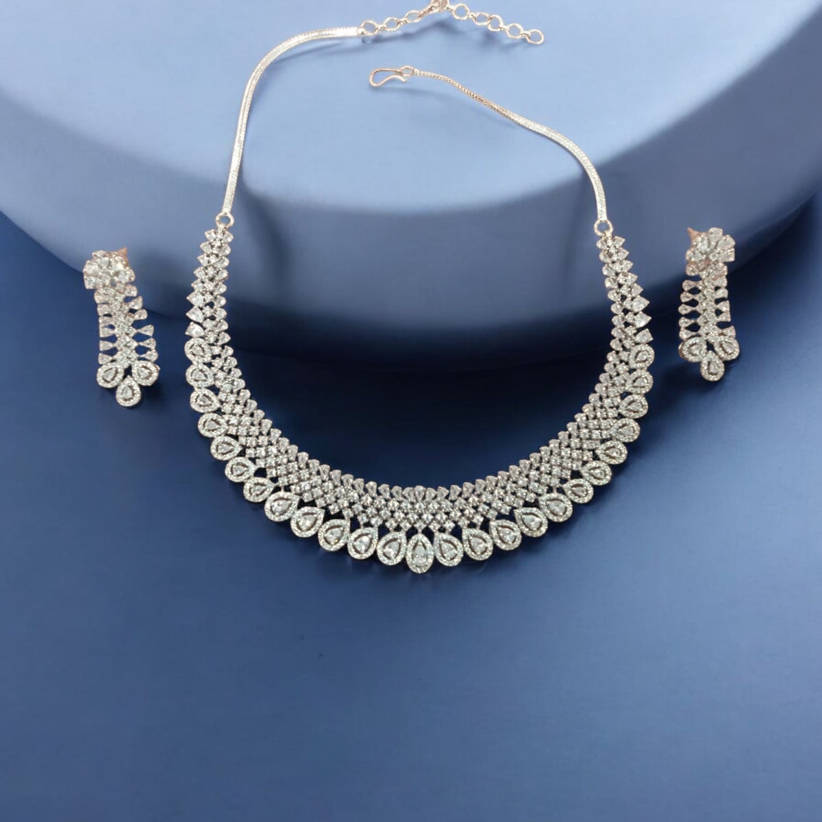 Luxury Teardrop Crystal Necklace and Earring Set