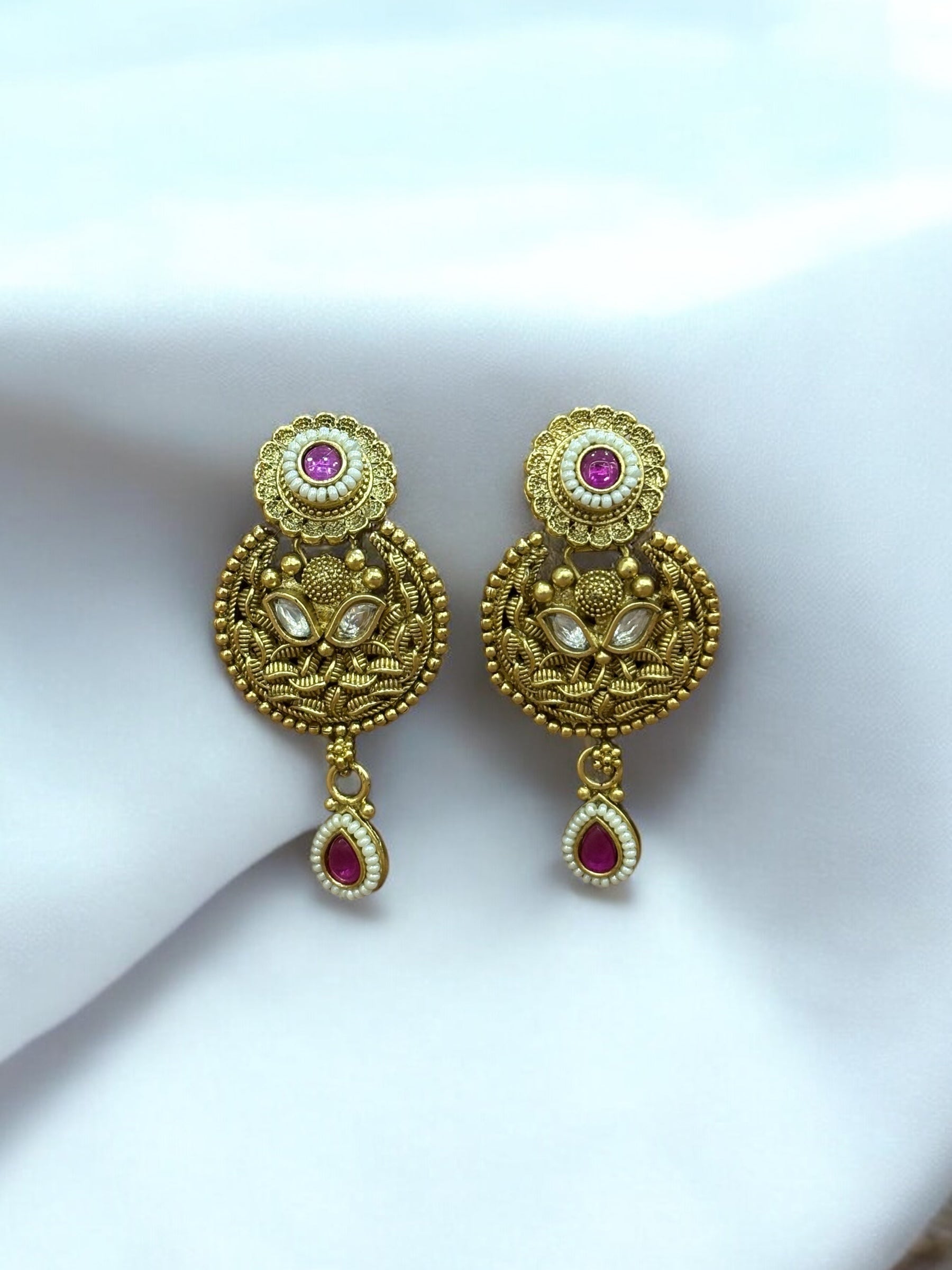 Traditional Gold-Plated Necklace Set with Kundan and Pearl Work