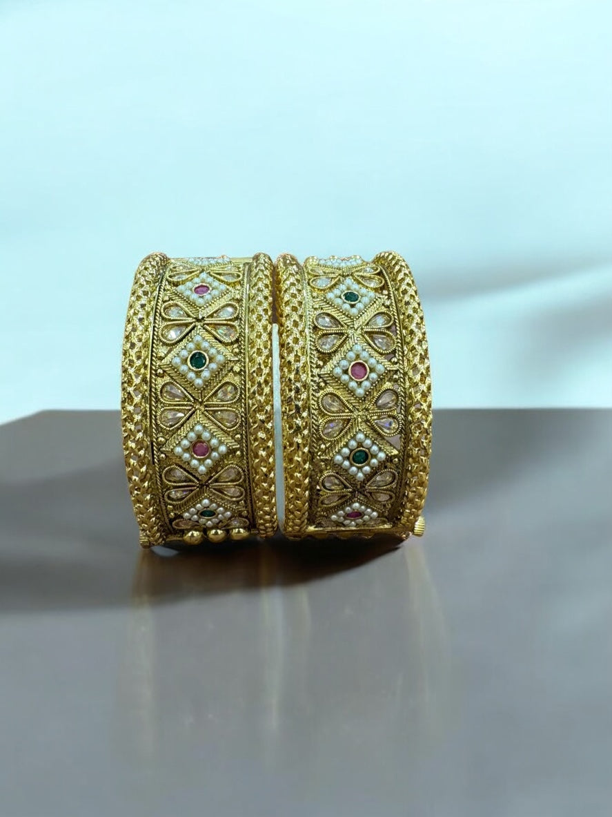 Bangles Golden