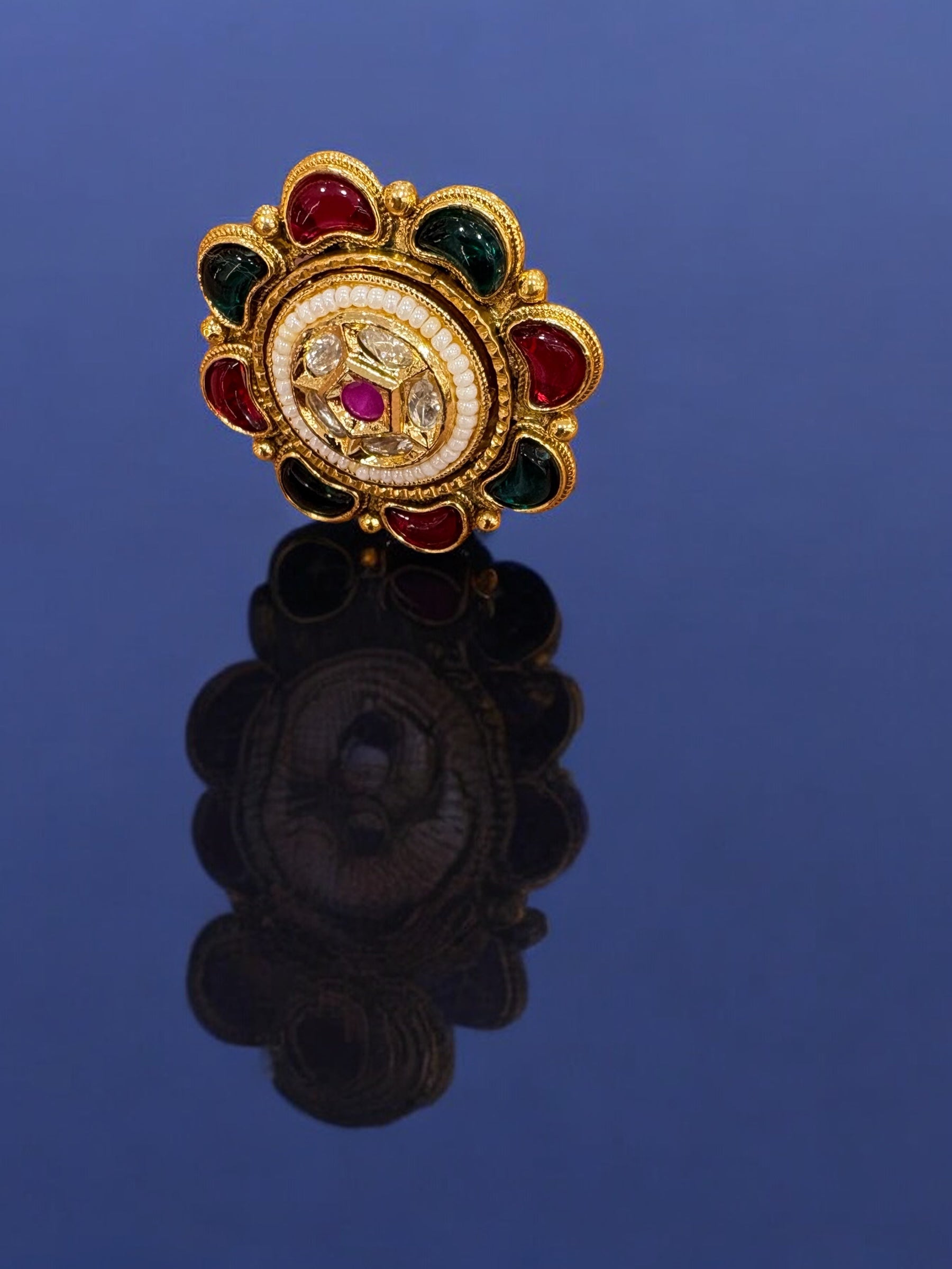 Ethnic ring