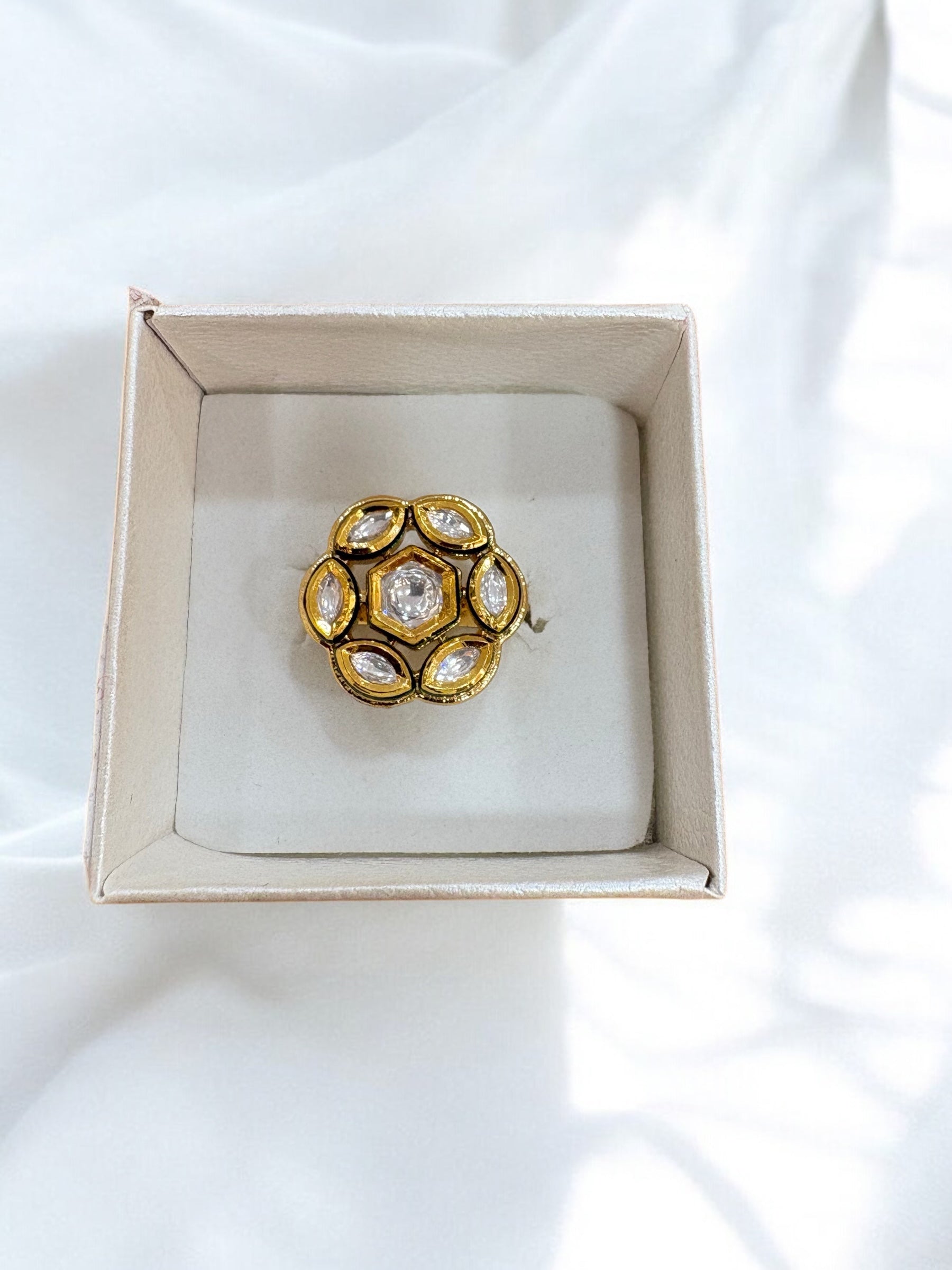 Kundan Ring