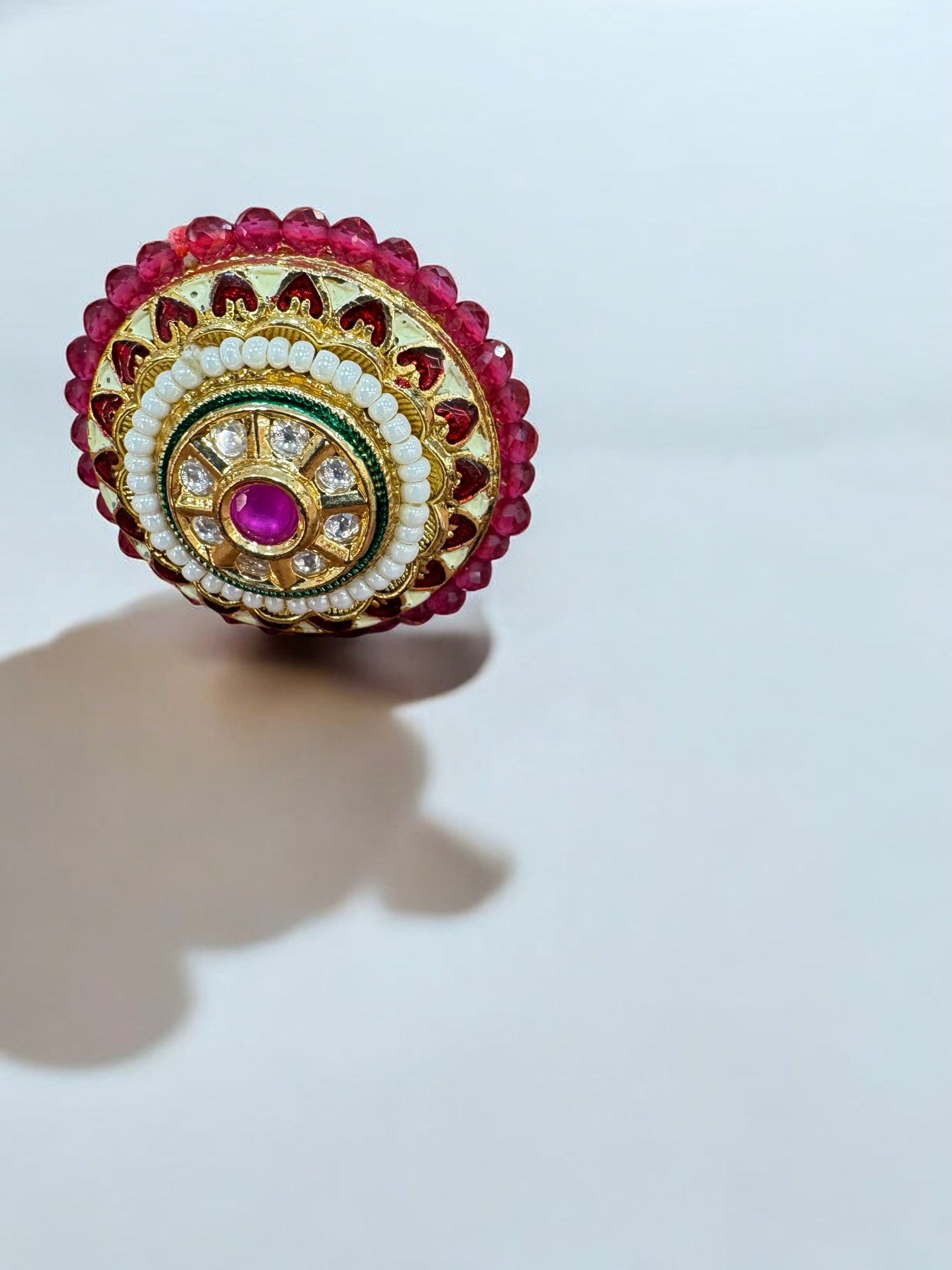 Ethnic ring