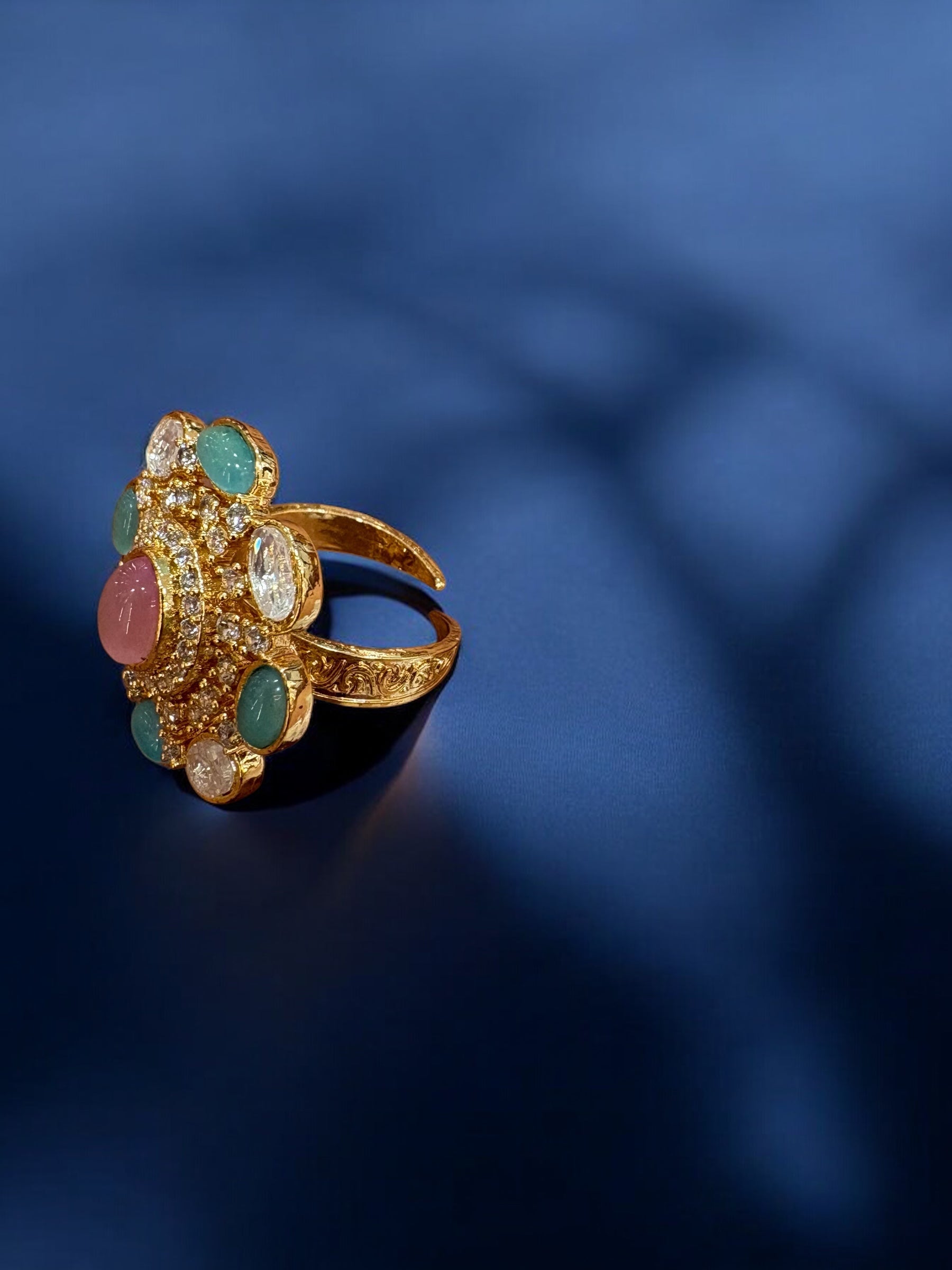 Ethnic ring