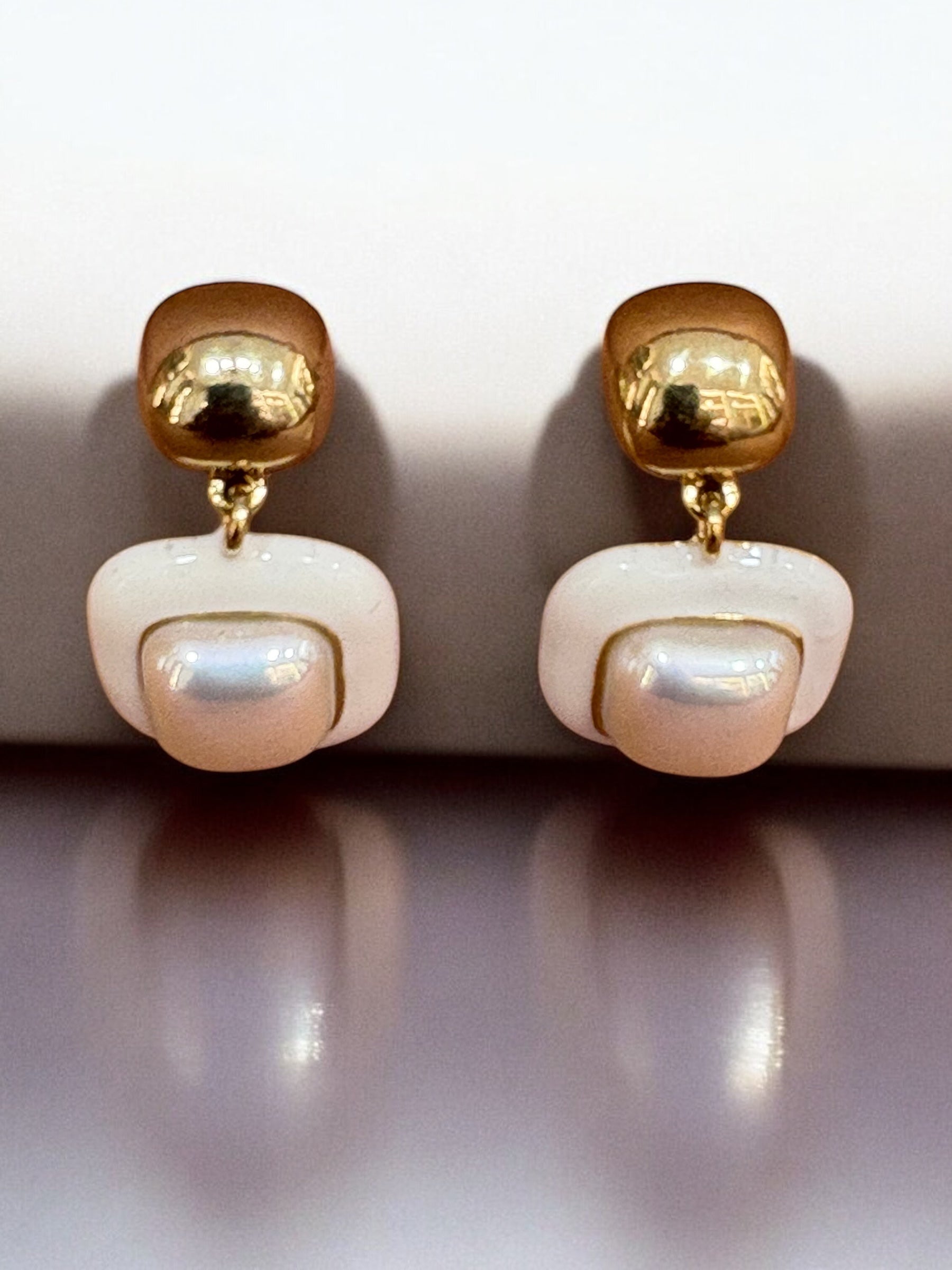 Chic Pearl & Enamel Drop Earrings – Gold & White